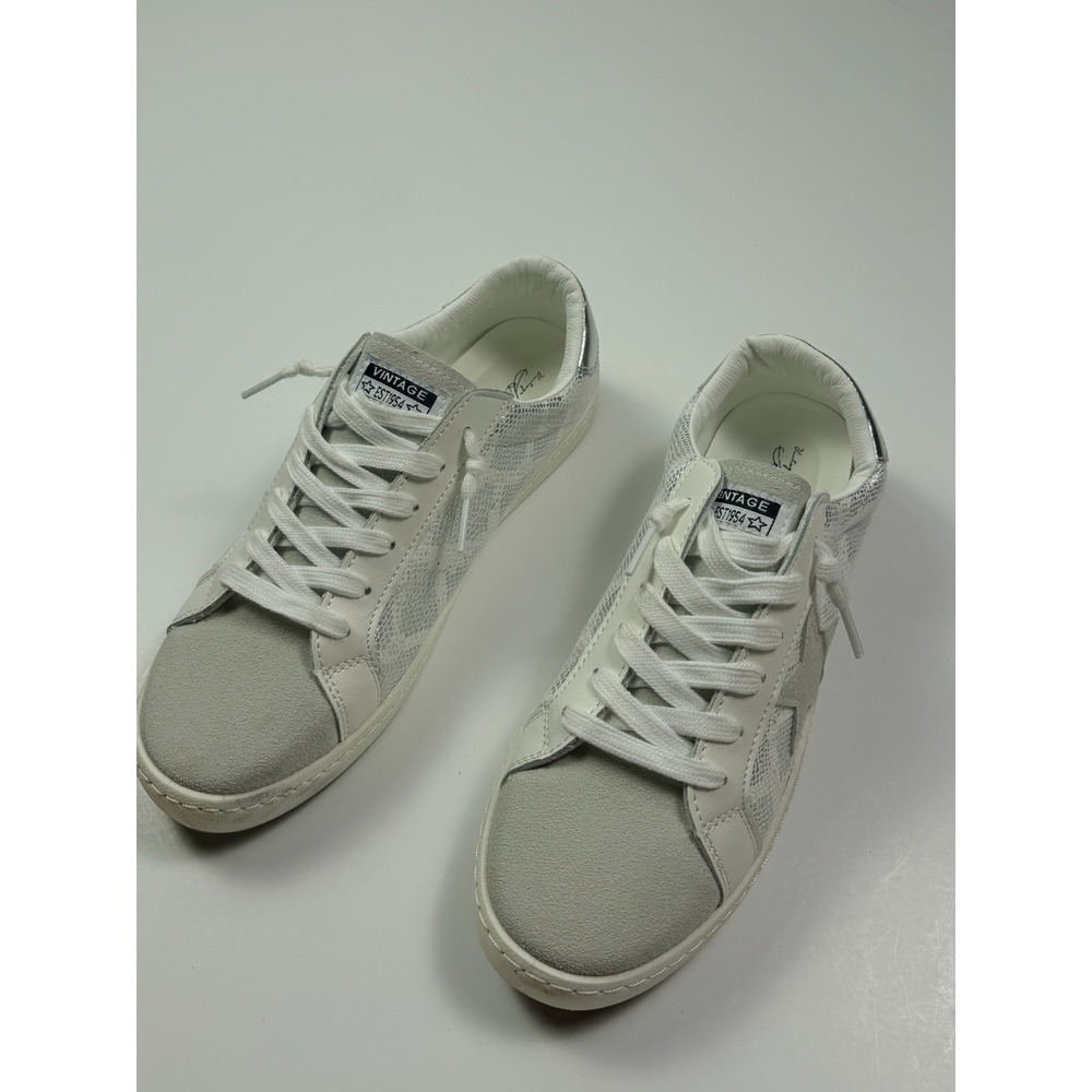 Vintage Havana Carla Silver Snake Grey Suede Star Sneakers Womens 9 Casual Work